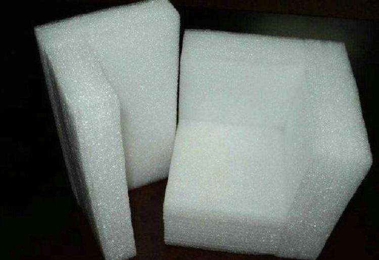 ���b����